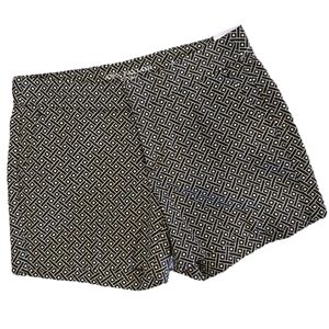 NWT Ann Taylor Black & Cream Geometric Pattern City Short